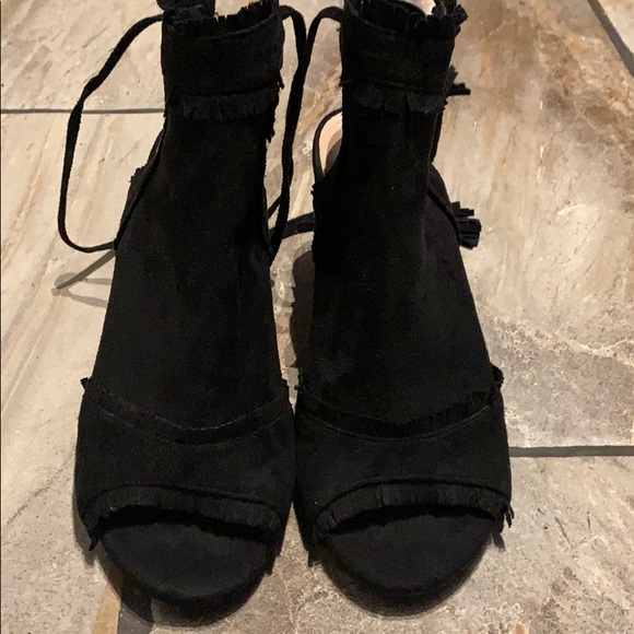 Black Open Toe 3” Heel Sandals - Picture 6 of 16